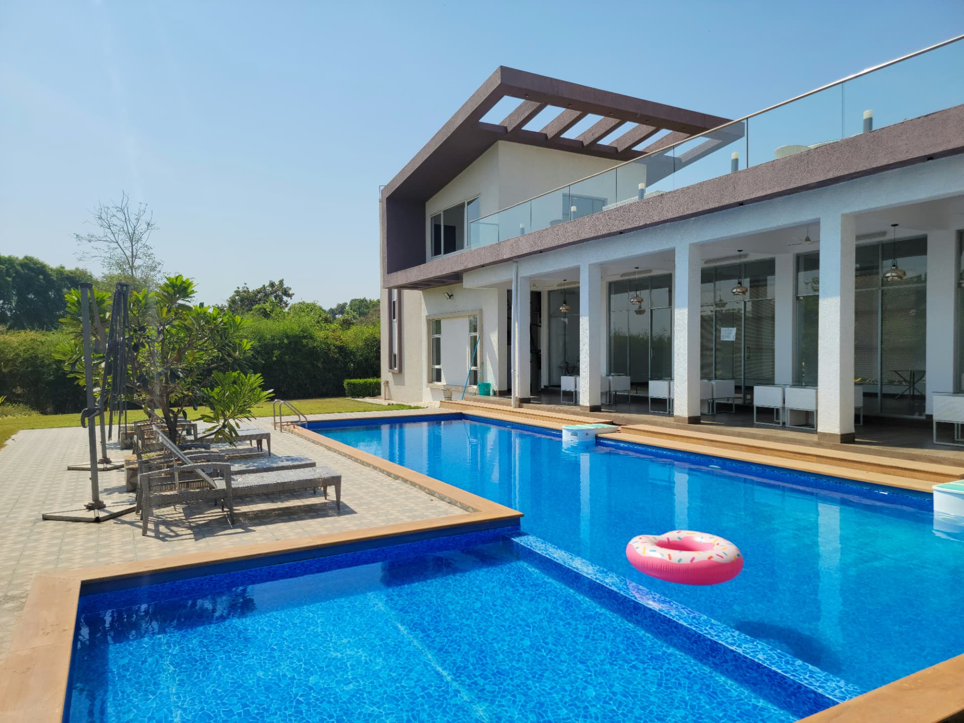 1,70,000 Sq. Ft. Clubhouse at Delhi Skyline Residences, Kamla Nagar